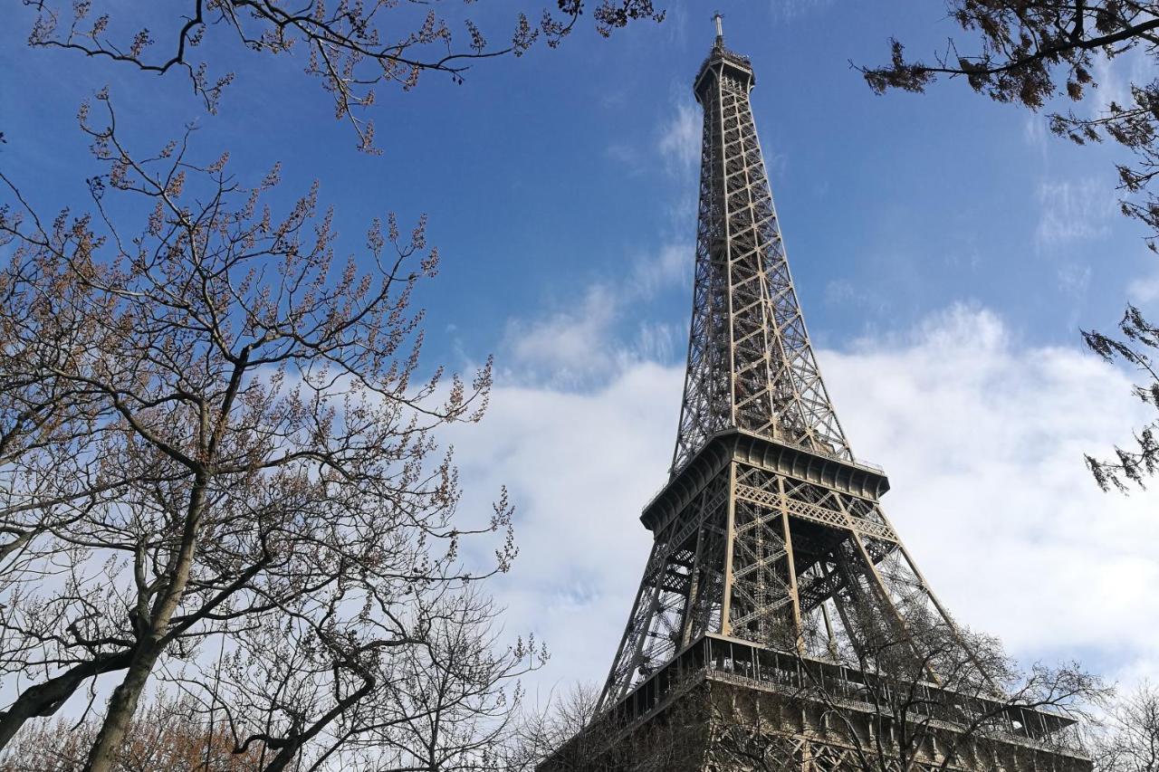 Charmant Appartement Proche De La Tour Eiffel Paris Extérieur photo